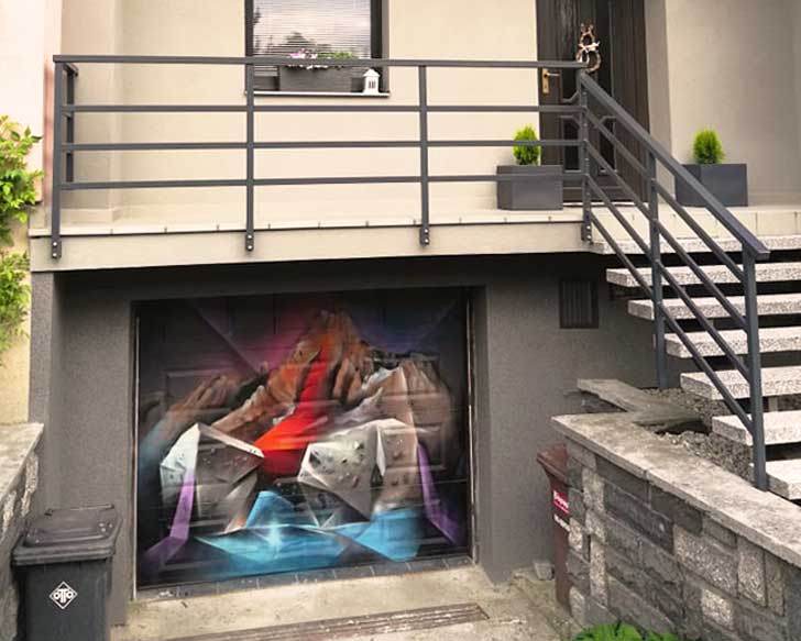 Exteriérová malba ve graffiti stylu na garážová vrata, Kroměříž